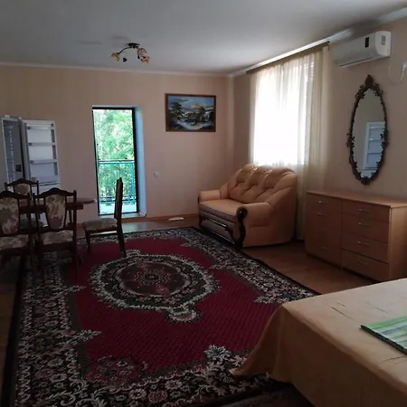 Apartment Apartments Kamanina Street